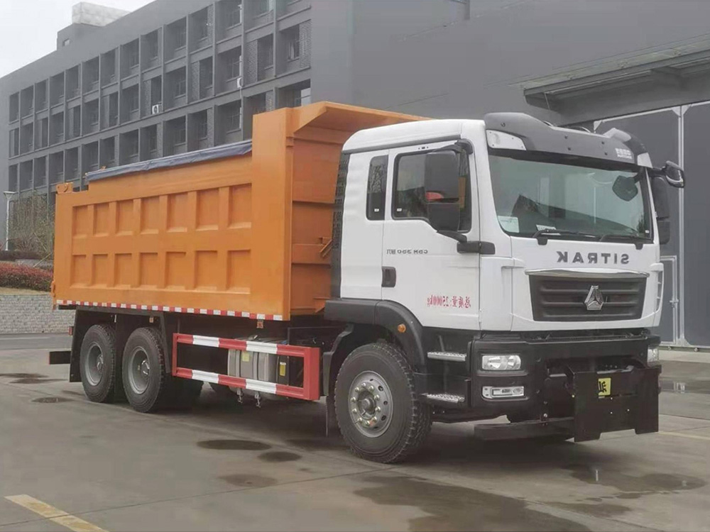 重汽汕德卡除雪车