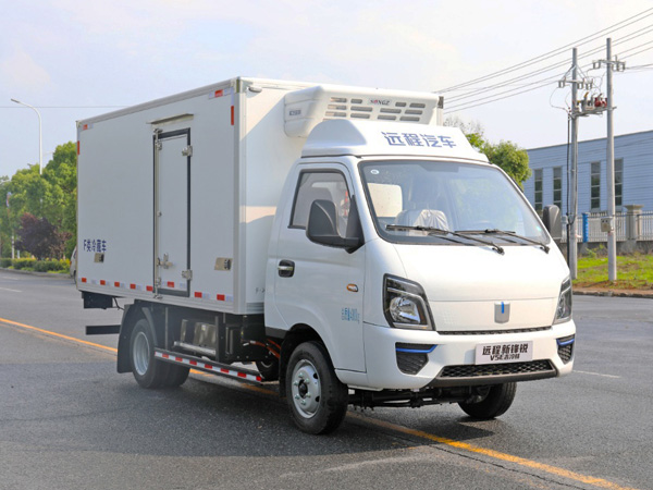3.8米吉利远程锋锐V5E冷藏车