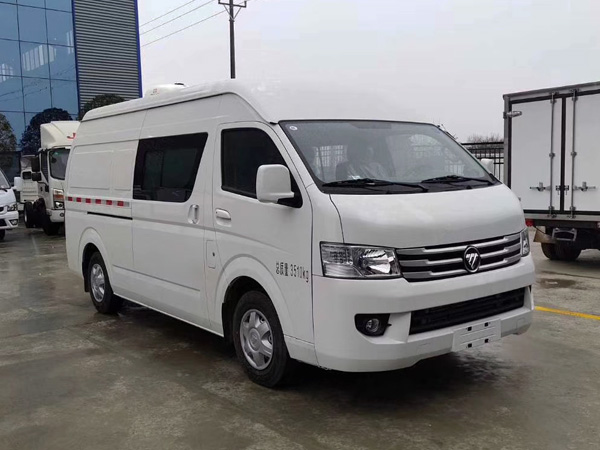 4立方福田G9双排冷藏车